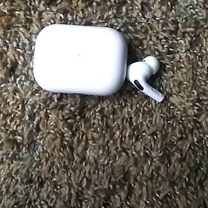 Airpod pros